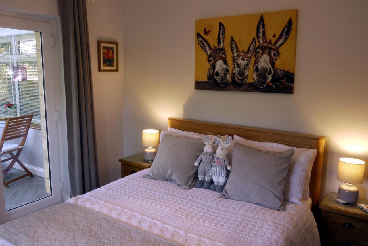 Cosy Stone Cottage, The Bungalow Perrotts Brook Cirencester Eksteriør bilde